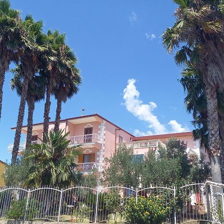 B&B Villa Del Sole จิซเซเรีย ภายนอก รูปภาพ