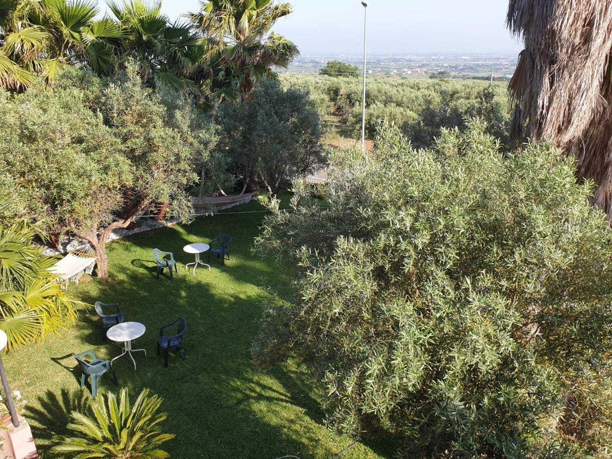 B&B Villa Del Sole จิซเซเรีย ภายนอก รูปภาพ