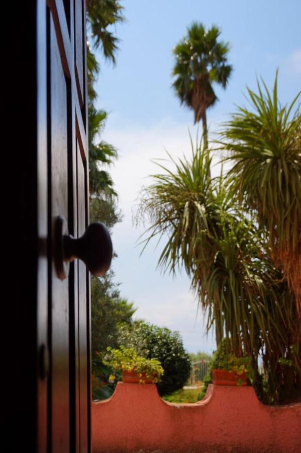 B&B Villa Del Sole จิซเซเรีย ภายนอก รูปภาพ