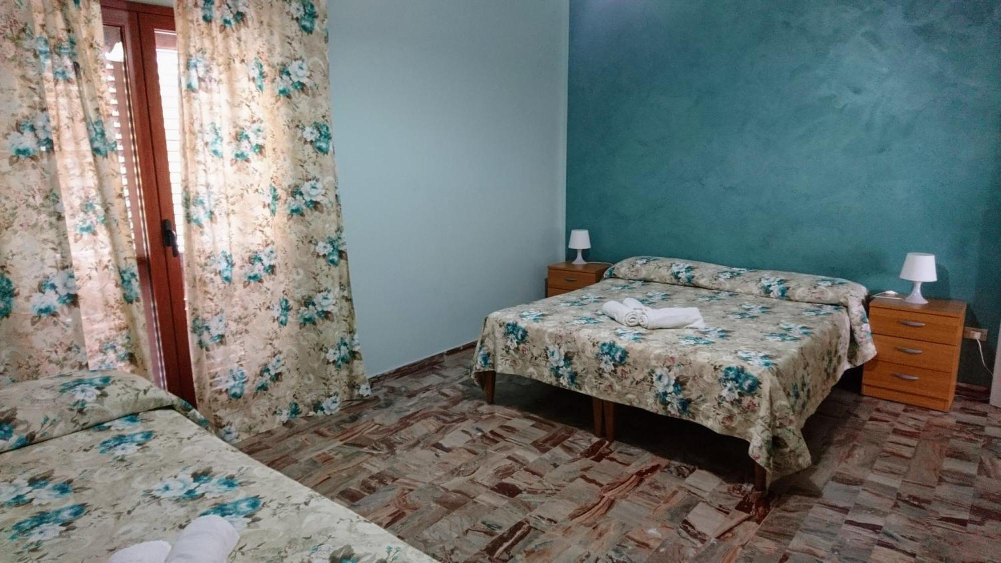 B&B Villa Del Sole จิซเซเรีย ภายนอก รูปภาพ